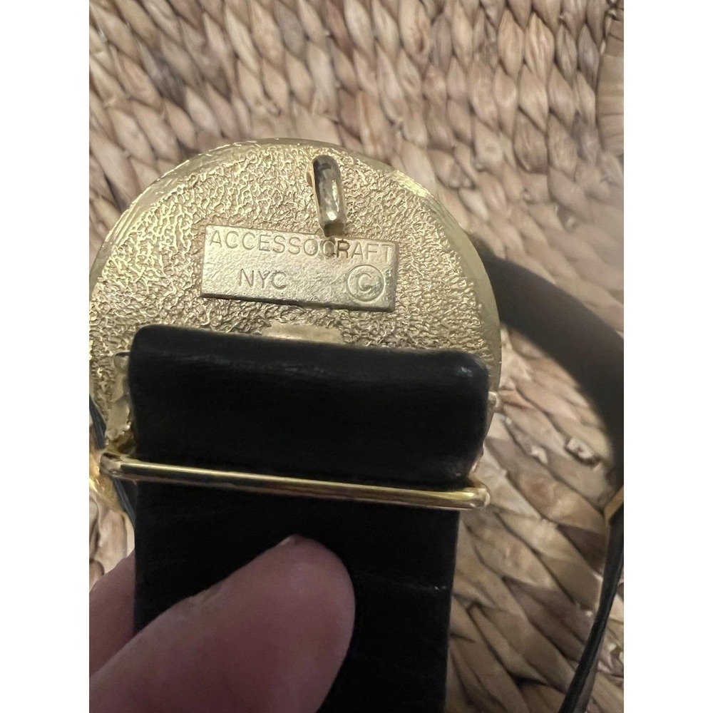 vintage accessocraft nyc Gold Medallion Belt 70's Vintage Glove Leather 32 1/4" - Picture 5 of 10